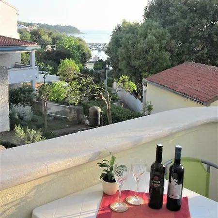 Studio Apartment Martina ---80M From The Sea--- Pula Exterior photo