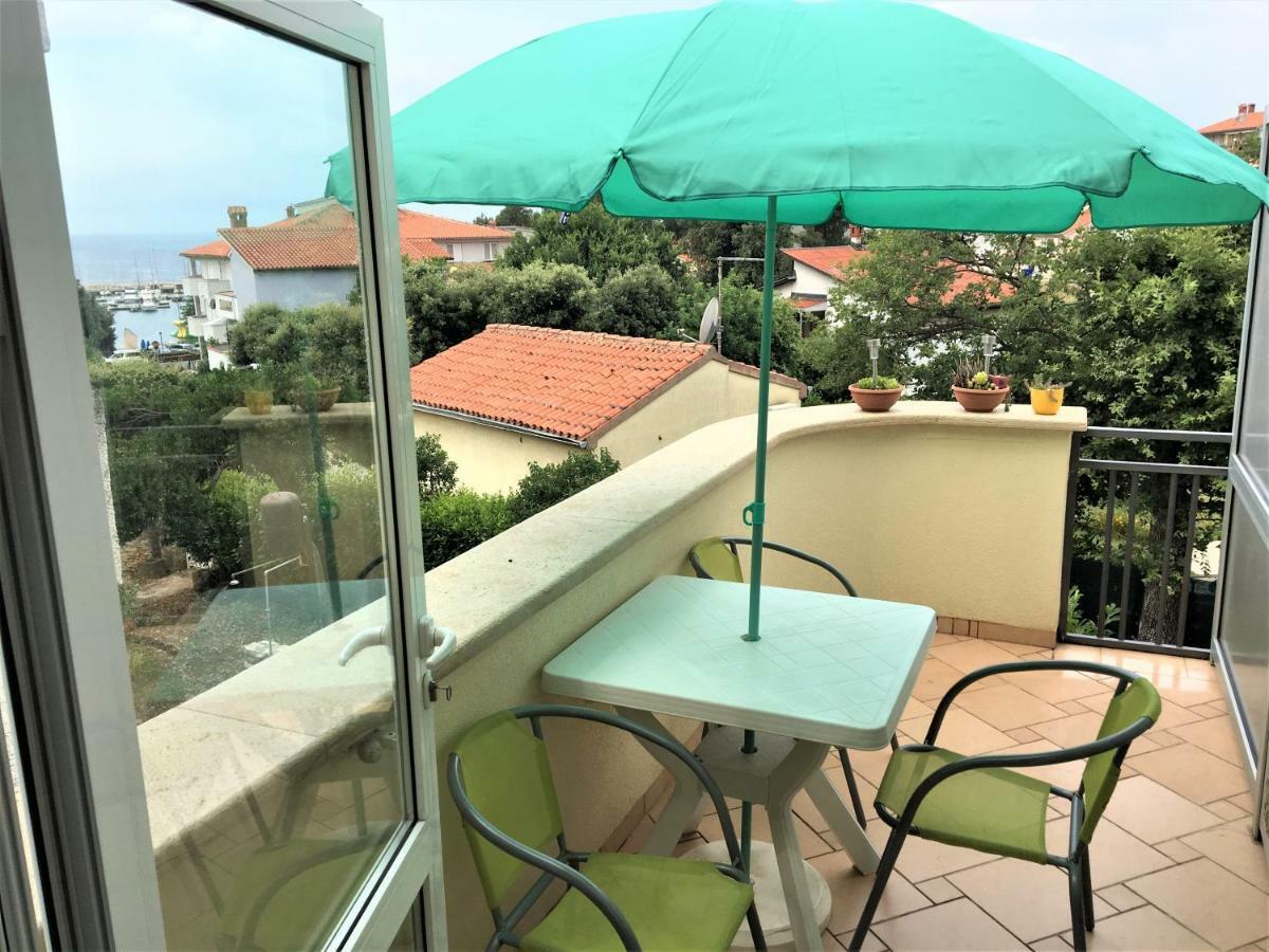 Apartment Martina ---80m From The Sea--- *